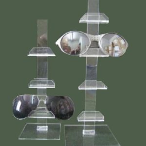 E144-3 - Expositor de Acrílico Formato Torre para 3 Óculos